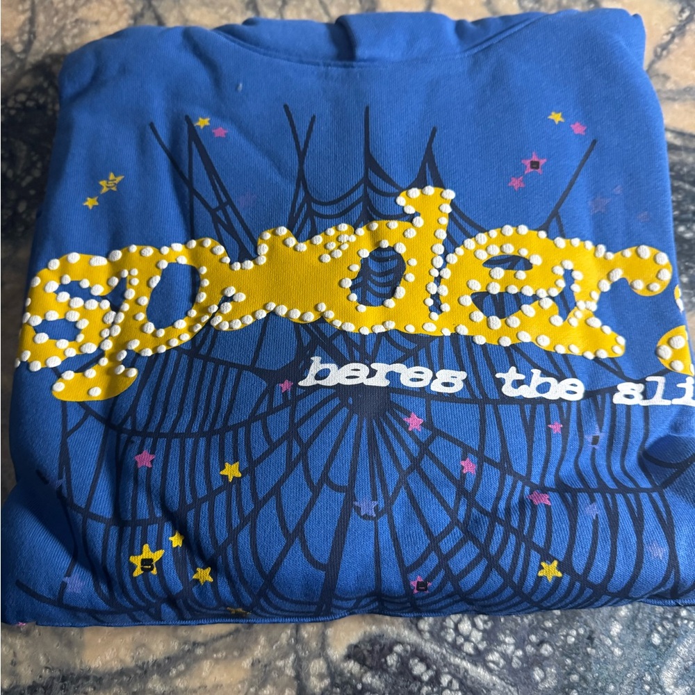 Sp5der Blue and Yellow Graphic Top